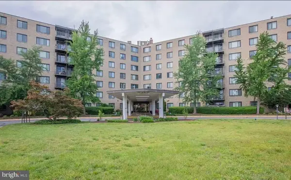 3450 Toledo Ter #727, HYATTSVILLE, MD 20782