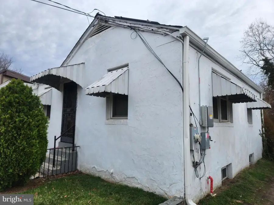 5023 Addison Rd, Capitol Heights, MD 20743 - #2