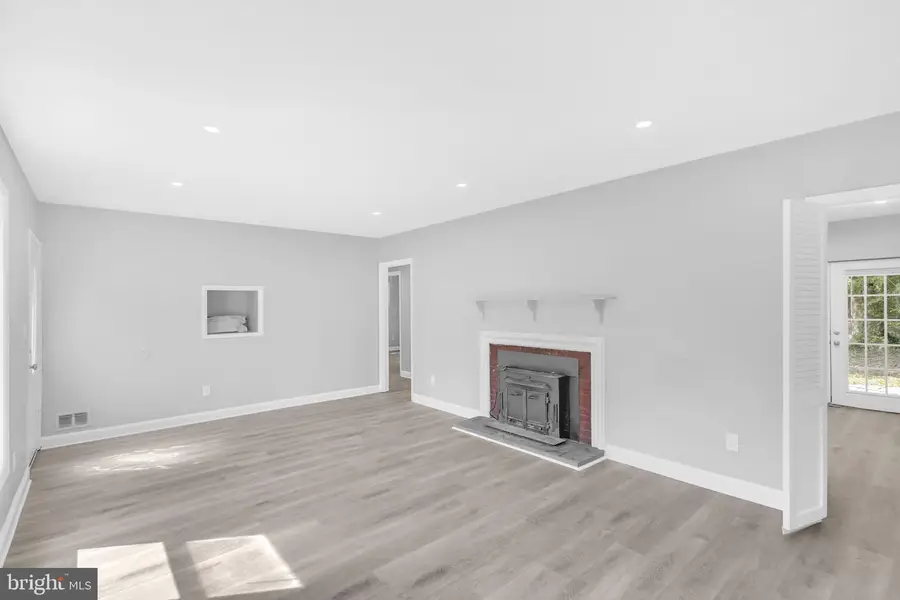 13401 Harrison Ave, Fort Washington, MD 20744 - #3