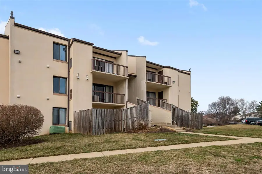 10119 Prince Pl #301-2c, Upper Marlboro, MD 20774 - #3