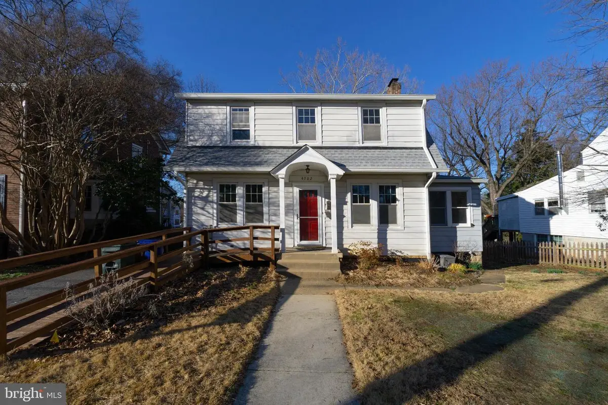 4302 Sheridan St, University Park, MD 20782 - #1