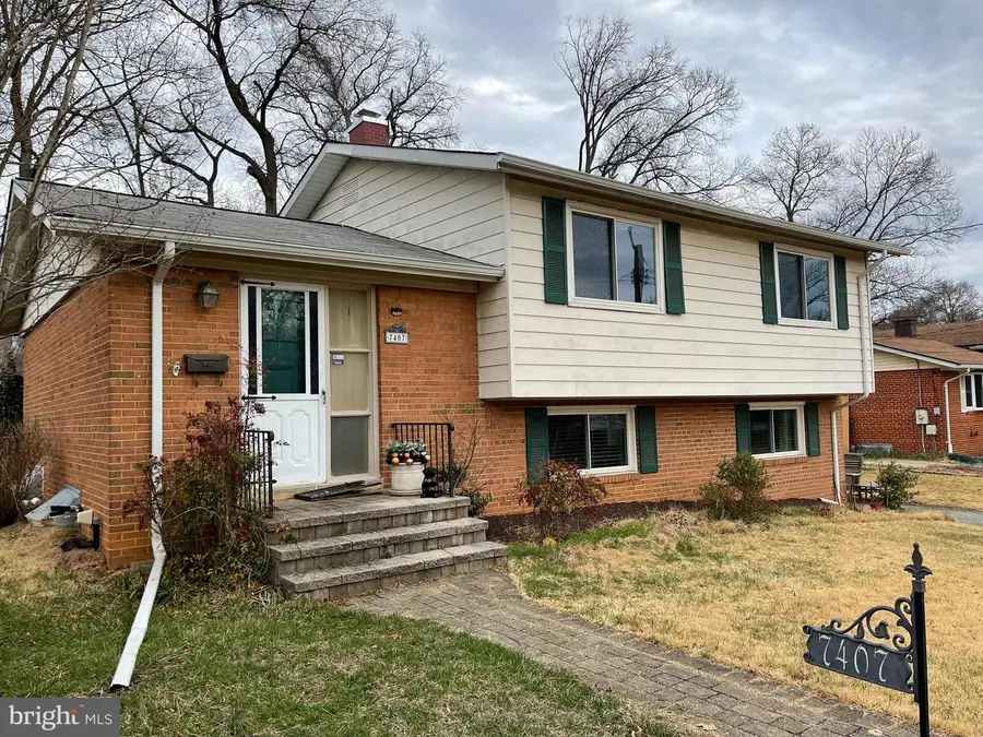 7407 Sweetbriar Dr, College Park, MD 20740 - #3