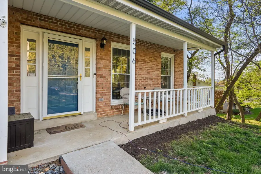 506 Rosier Rd, Fort Washington, MD 20744 - #3