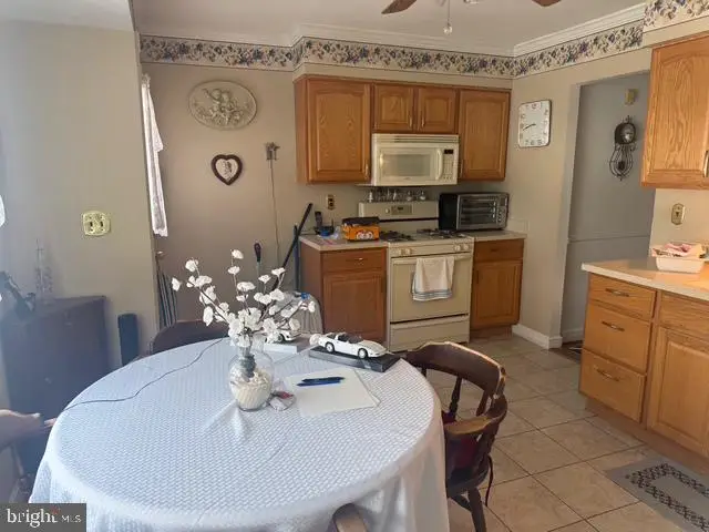 10016 Moreland St, Fort Washington, MD 20744 - #3