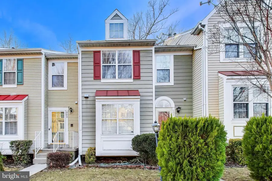 204 College Station Dr, Upper Marlboro, MD 20774 - #3