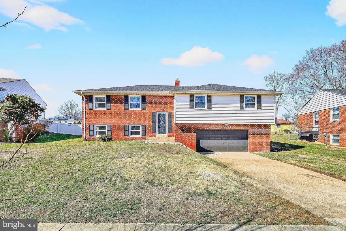 10908 Wharton Dr, Upper Marlboro, MD 20774 - #1