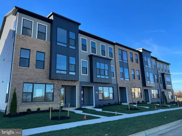 125 Summit Point Blvd #13-j, BOWIE, MD 20716