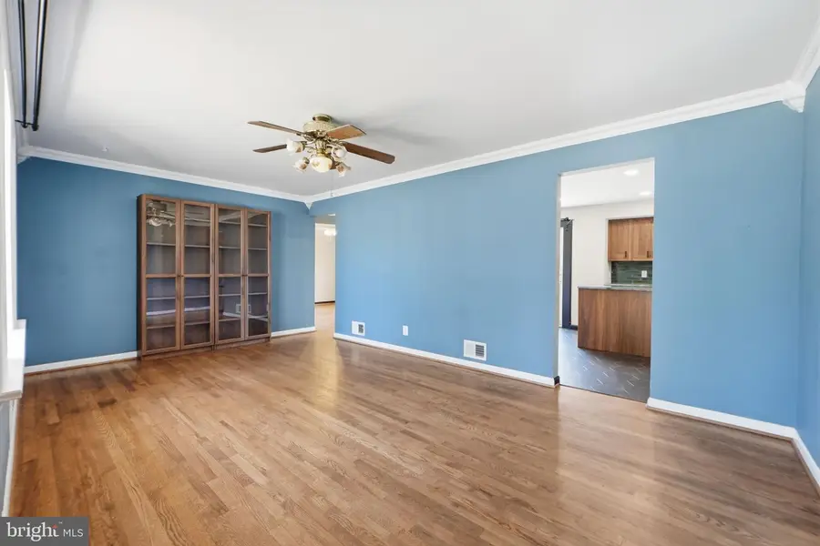 9501 49th Pl, College Park, MD 20740 - #3