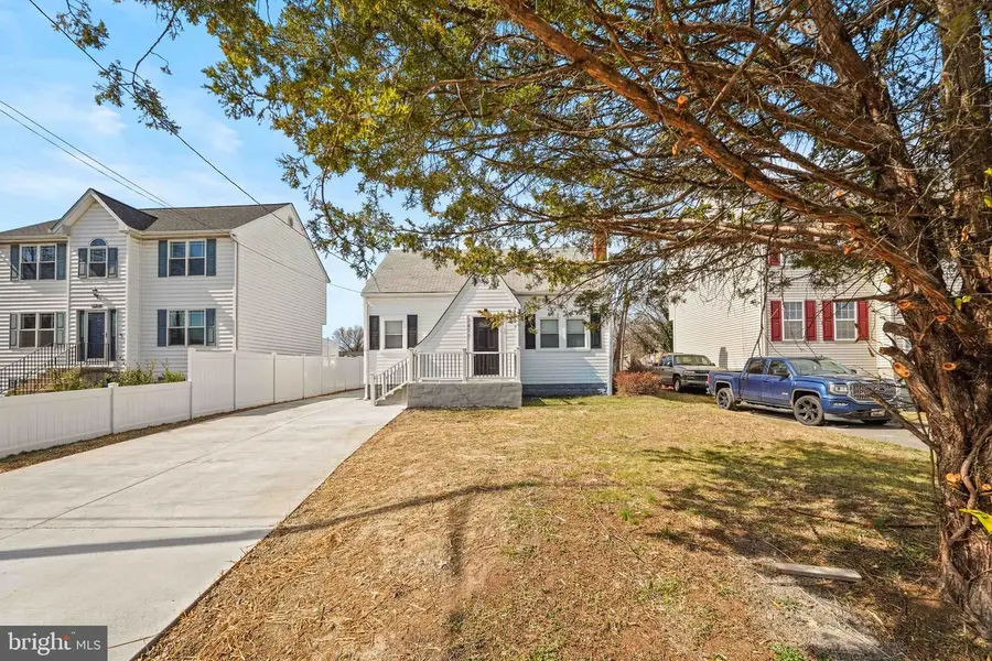 3417 Forestville Pl, District Heights, MD 20747 - #2