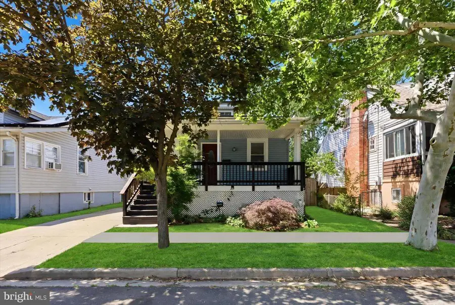 4318 Lawrence St, Brentwood, MD 20722 - #2