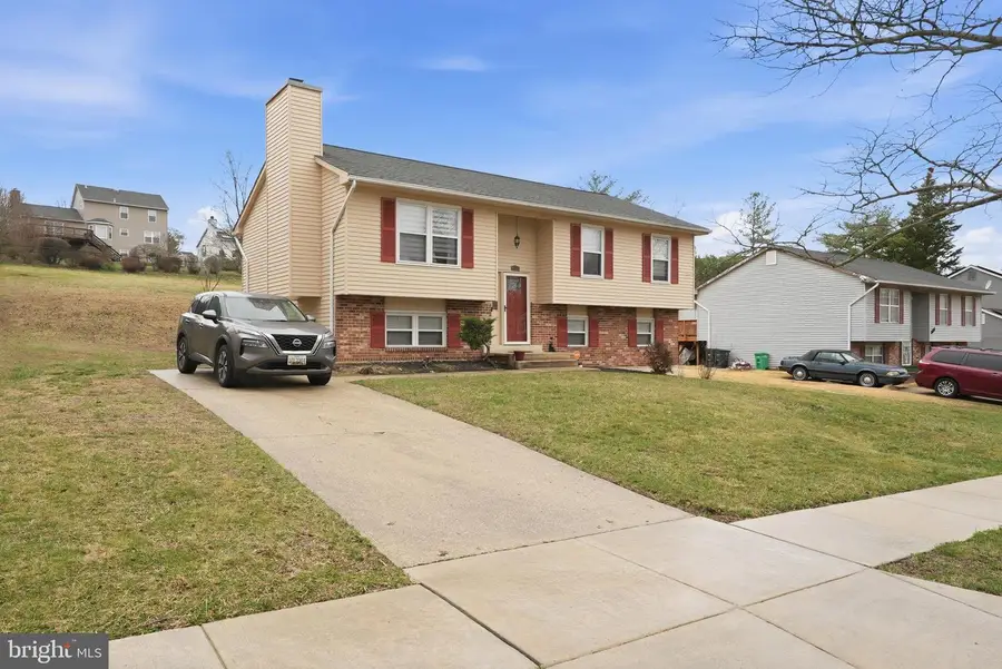 6909 Cherryfield Rd, Fort Washington, MD 20744 - #2