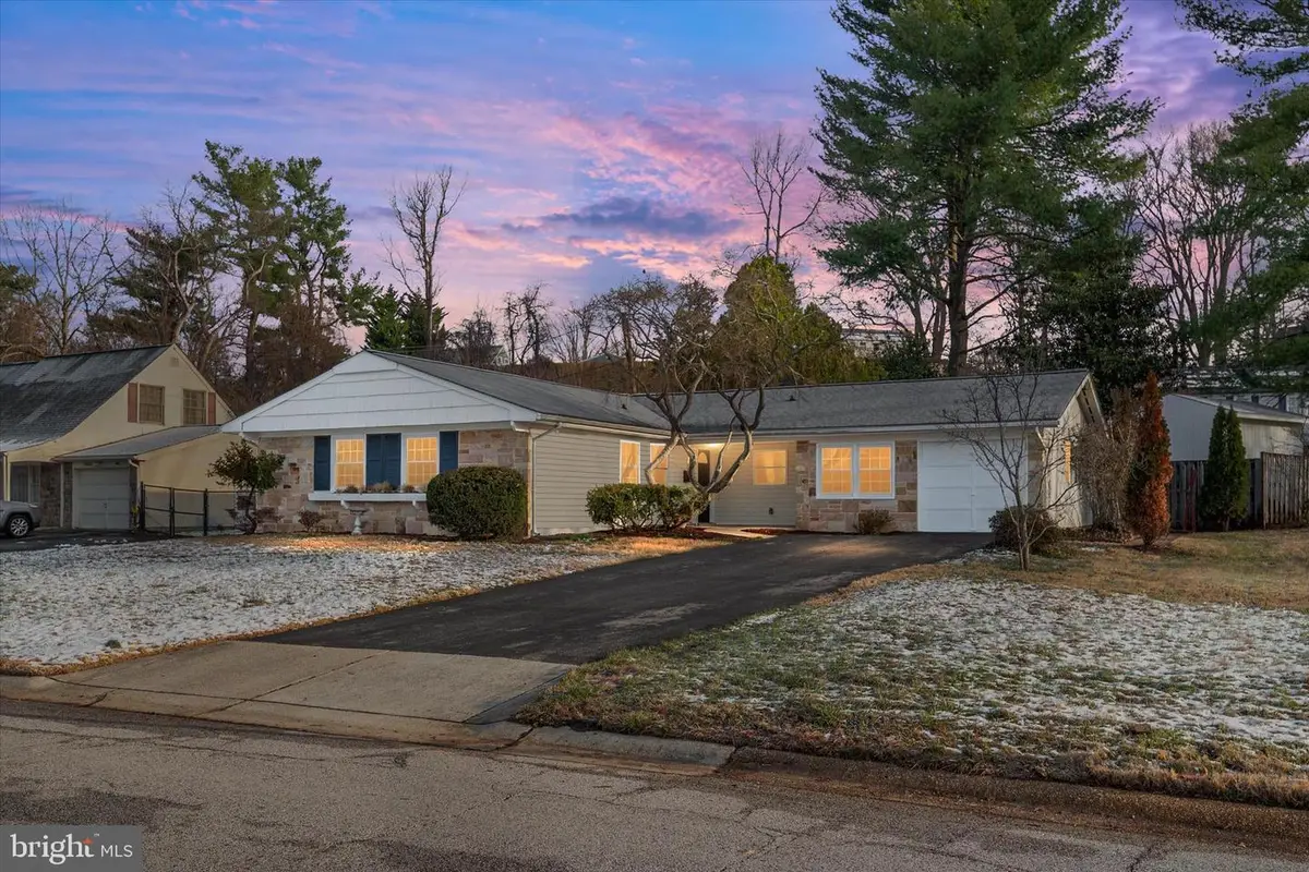 12602 Kavanaugh Ln, Bowie, MD 20715 - #1