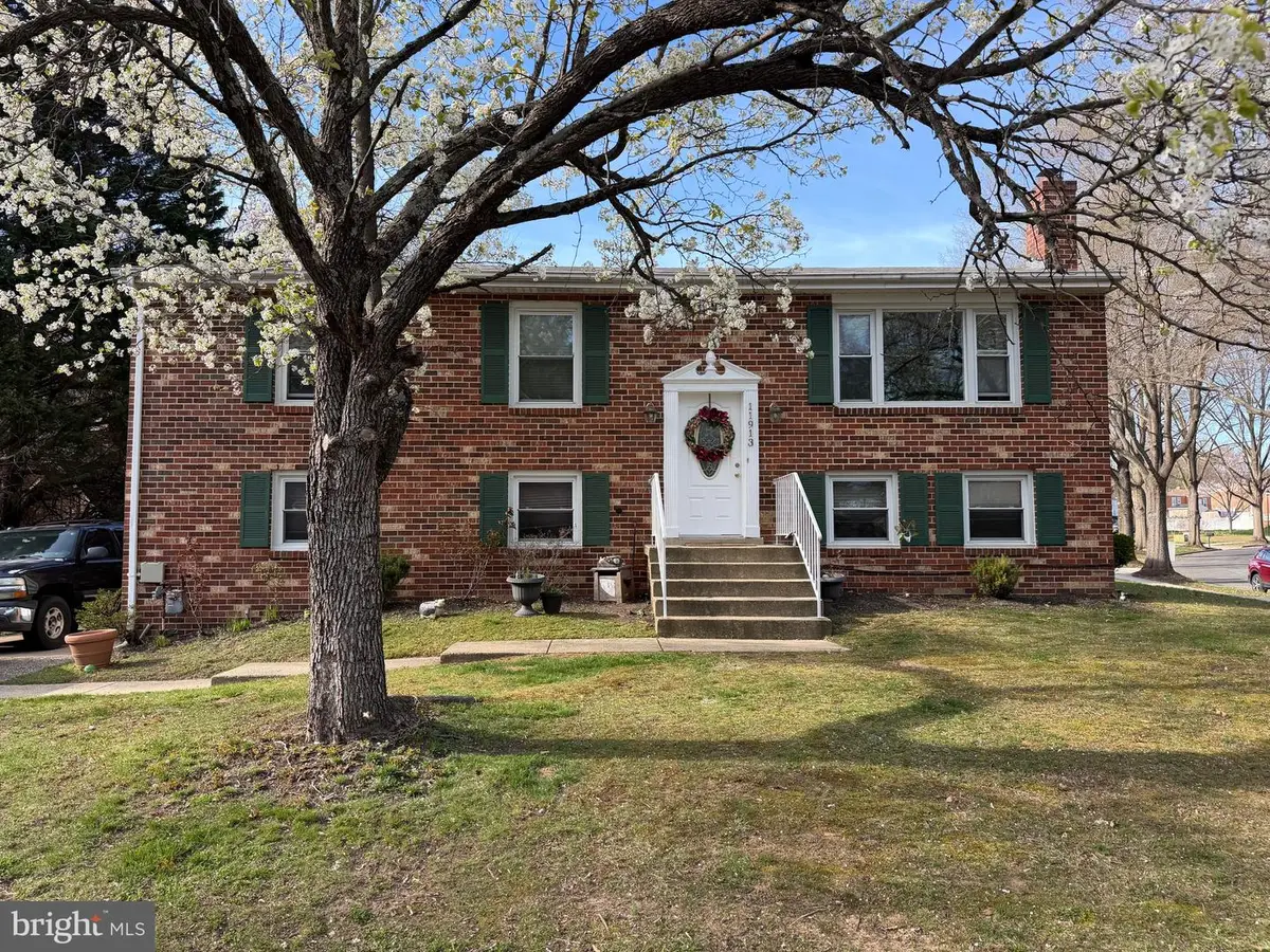 11913 Birchview Dr, Clinton, MD 20735 - #1