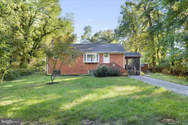 6417 Otis St, LANDOVER, MD 20785