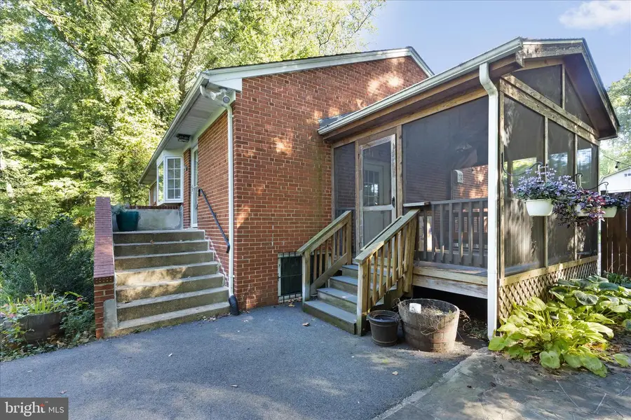 6417 Otis St, Landover, MD 20785 - #3