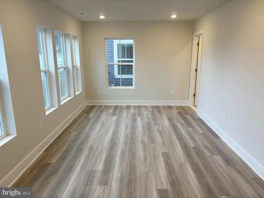 7260 Contee Rd, Laurel, MD 20707 - #2