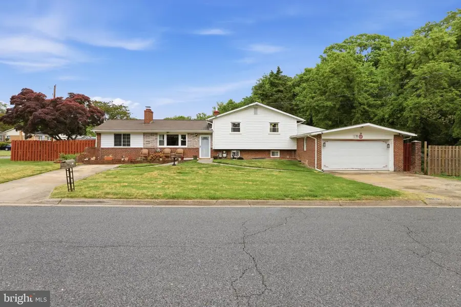 8110 Bernard Dr, Fort Washington, MD 20744 - #3