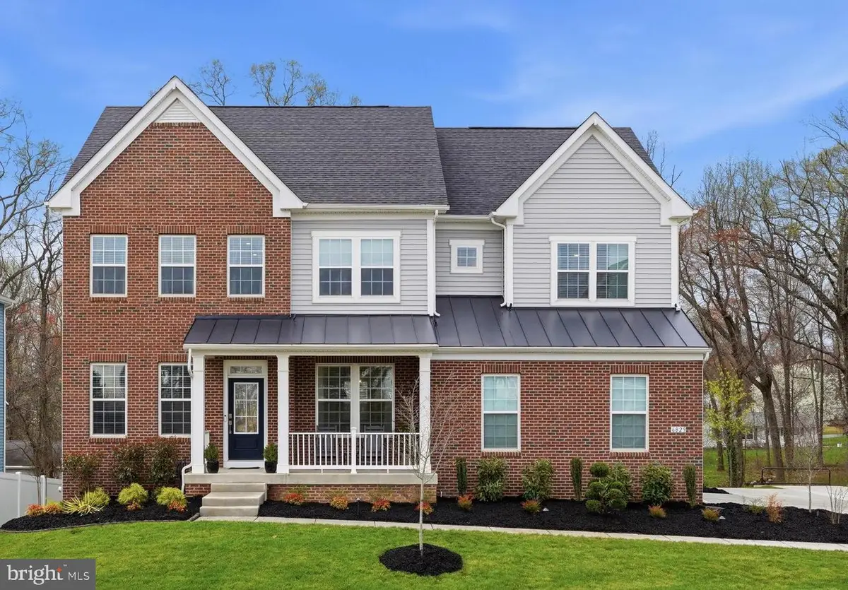 6829 Fountain Park Dr, Glenn Dale, MD 20769 - #1