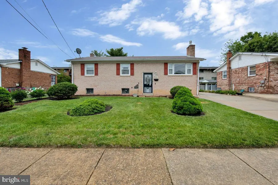 2721 Boones Ln, District Heights, MD 20747 - #2