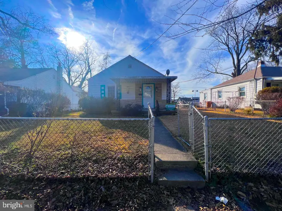 5604 29th Ave, Hyattsville, MD 20782 - #2