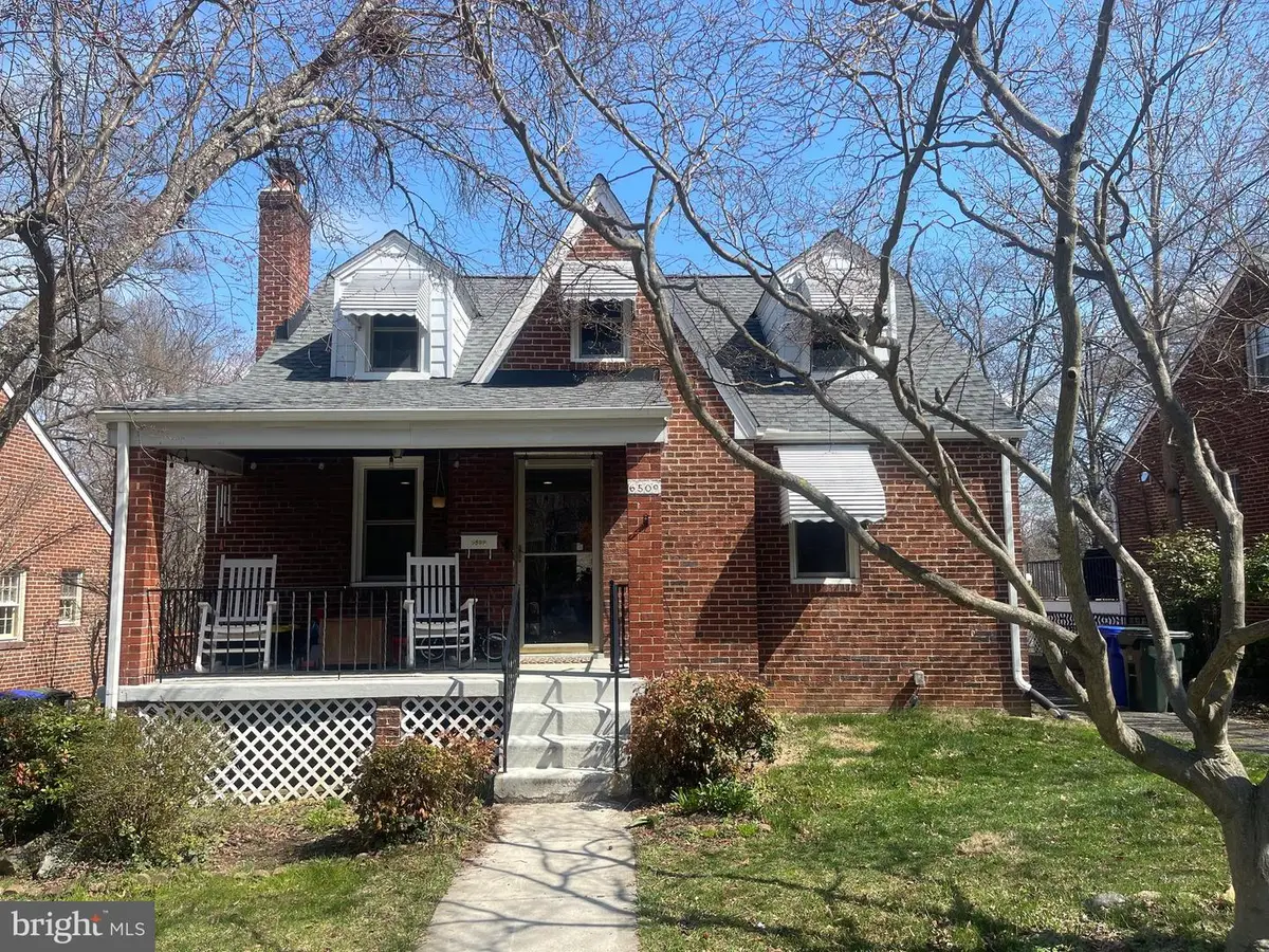 6509 41st Ave, Hyattsville, MD 20782 - #1
