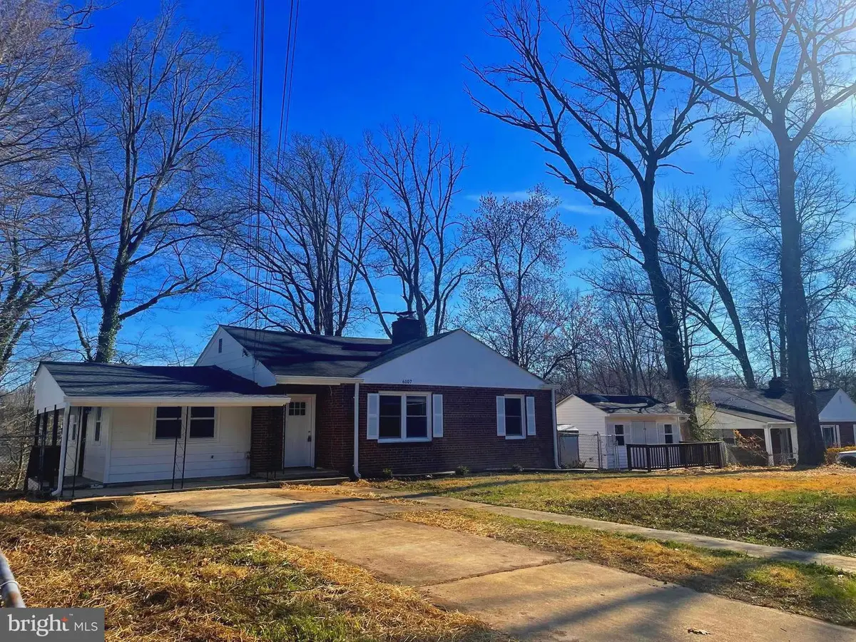 6107 Buckler Rd, Clinton, MD 20735 - #1