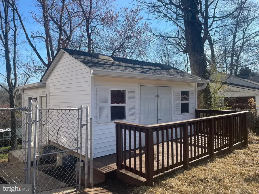 6107 Buckler Rd, Clinton, MD 20735 - #3