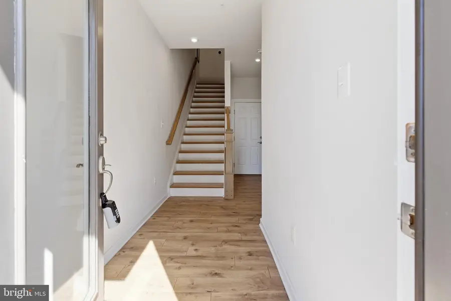 2519 Crimson Fox Dr, Hyattsville, MD 20782 - #3