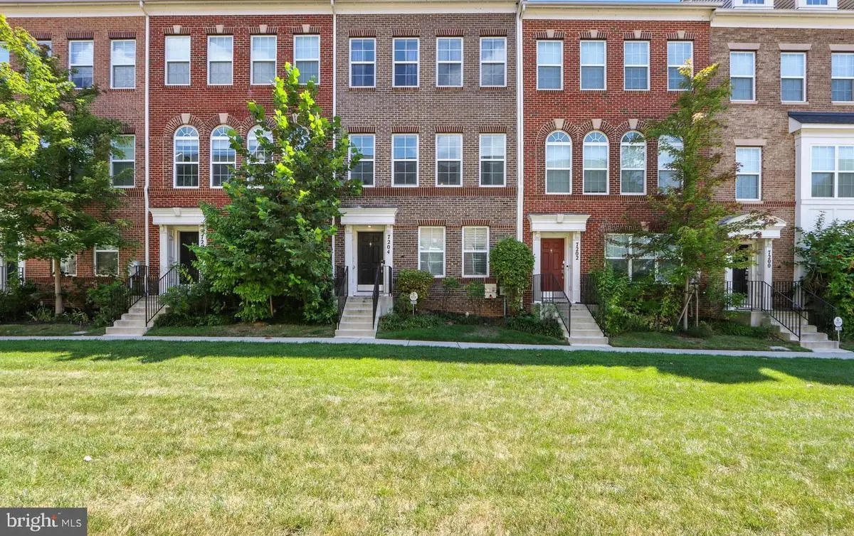 7204 Barrberry Ln, Beltsville, MD 20705 - #1