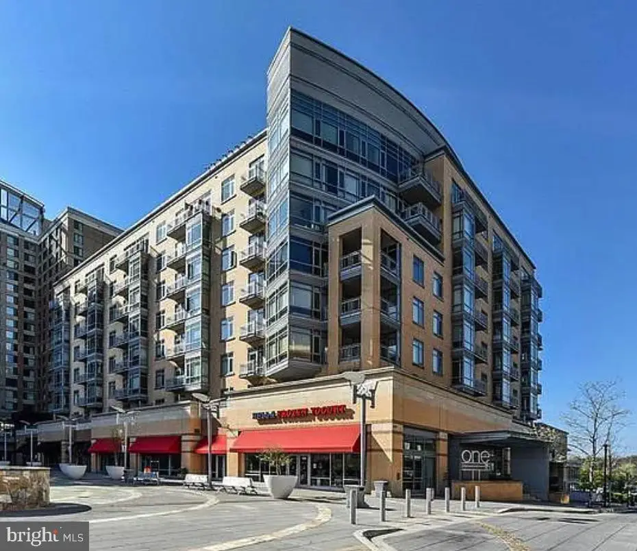 6506 America Blvd #816, Hyattsville, MD 20782 - #1