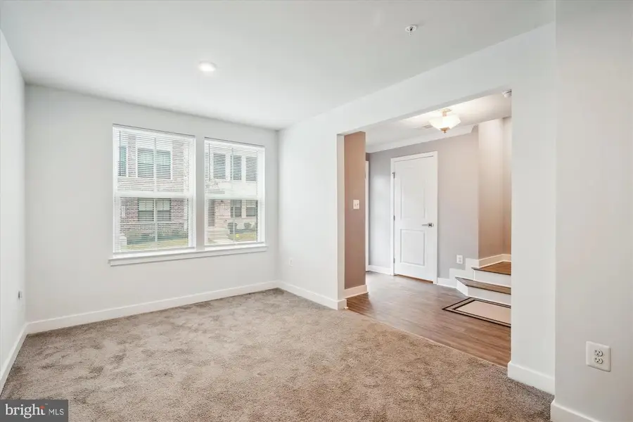 2824 Lewis Ave, Suitland, MD 20746 - #3