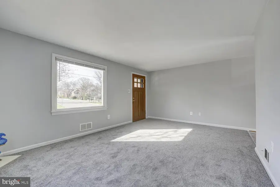 9035 49th Pl, College Park, MD 20740 - #2