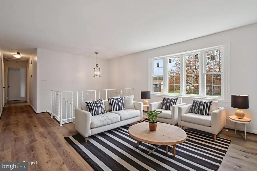 6803 Middlefield Rd, Fort Washington, MD 20744 - #3