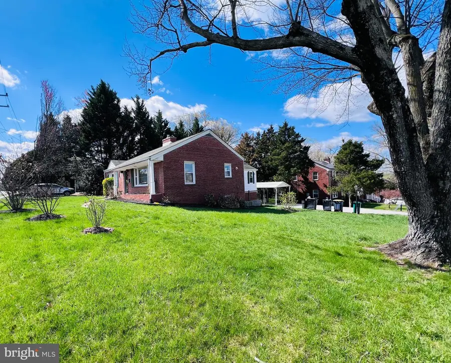 7604 Adelphi Rd, Hyattsville, MD 20783 - #2