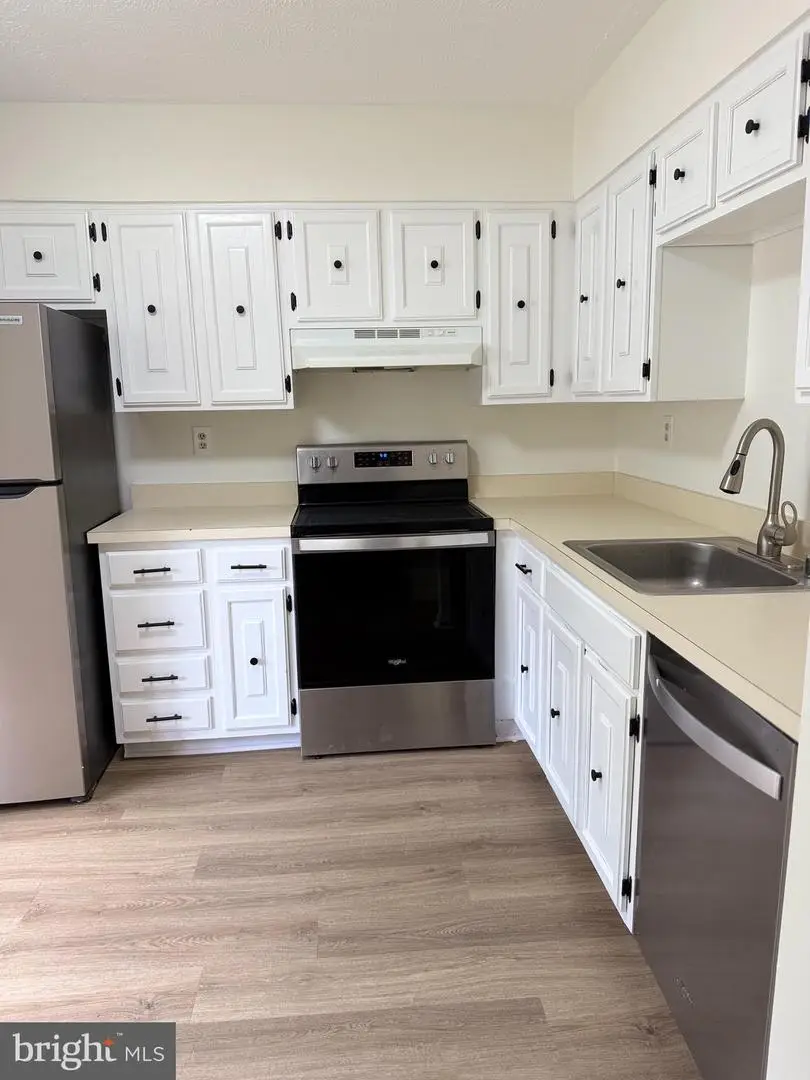 8915 Grandhaven Ave, Upper Marlboro, MD 20772 - #2