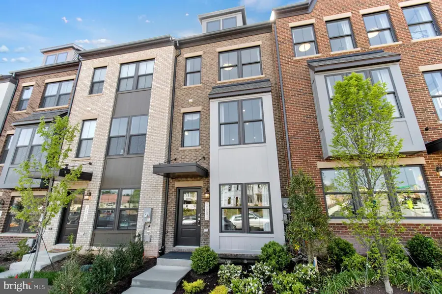 3407 Whippitt Way, Hyattsville, MD 20782 - #2