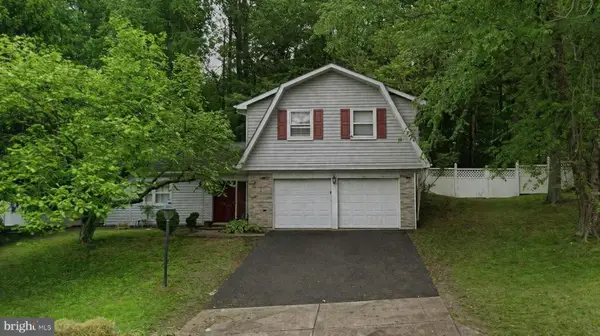 9010 Fairhaven Ave, UPPER MARLBORO, MD 20772