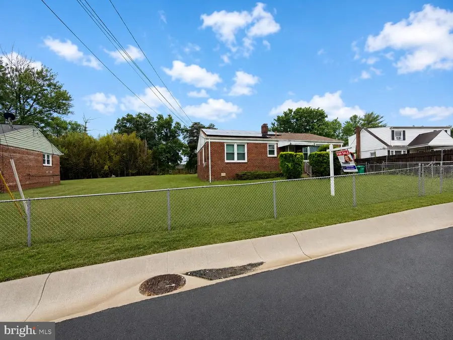 8107 Jordan Park Blvd, District Heights, MD 20747 - #2