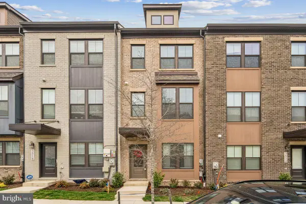 3518 Stella Blue Dr, HYATTSVILLE, MD 20782