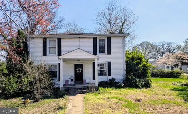 8611 Myrtle Ave, Bowie, MD 20715 - #1