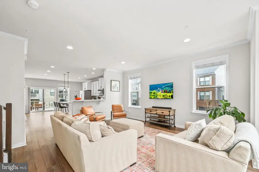 4925 Vista Glen Ln, Lanham, MD 20706 - #3