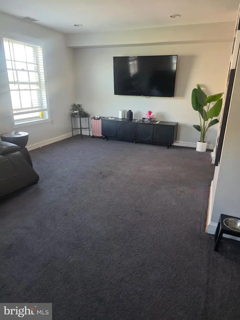 7211 Cross St, District Heights, MD 20747 - #3