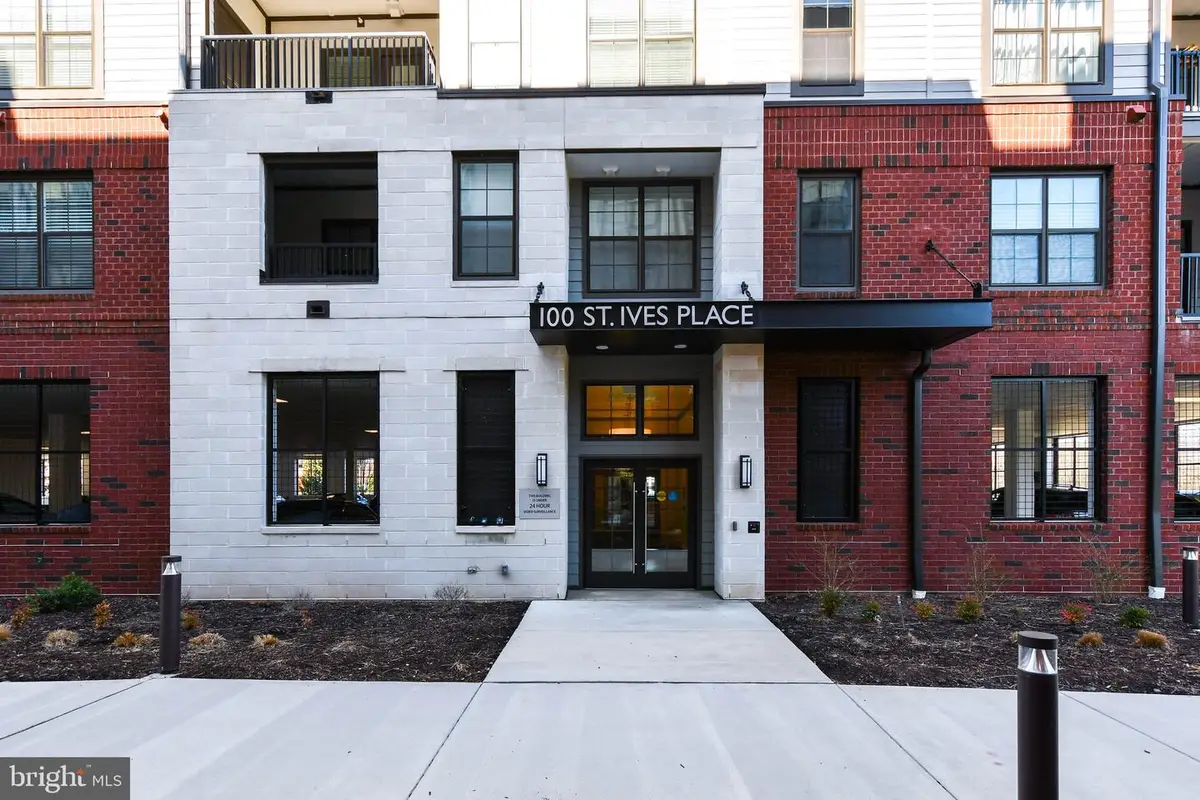 100 Saint Ives, Pl #unit #301, National Harbor, MD 20745 - #1