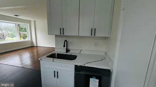 6606 Newport Rd, Hyattsville, MD 20784 - #3