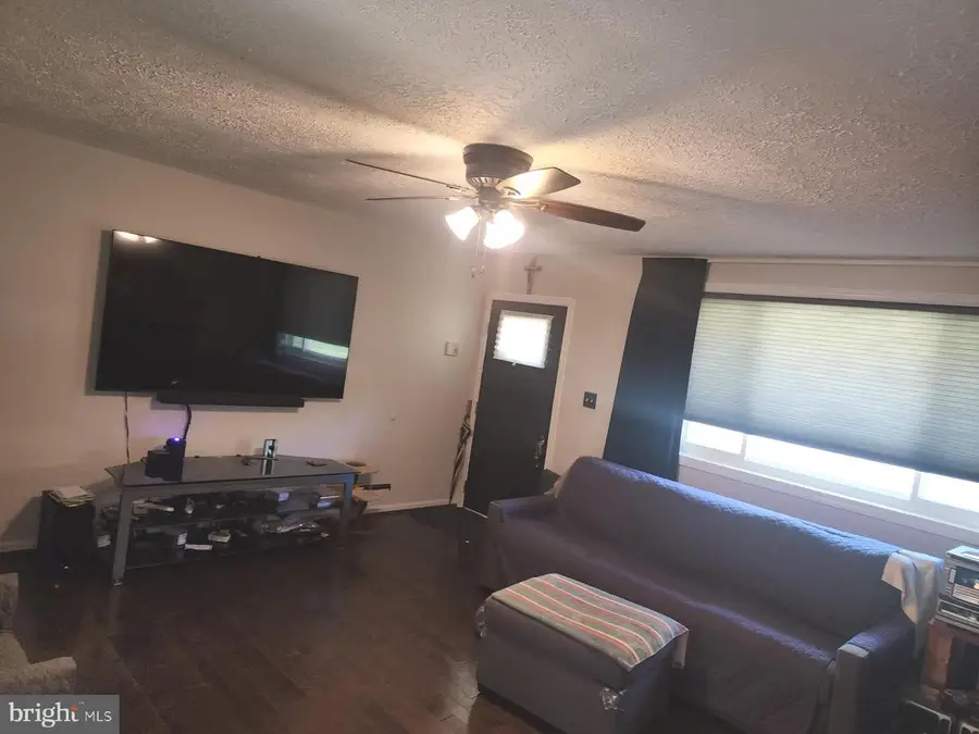 6405 Woodland Rd, Suitland, MD 20746 - #3