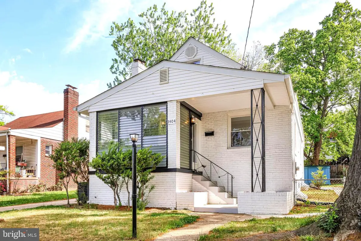 3404 Lancer Dr, Hyattsville, MD 20782 - #1