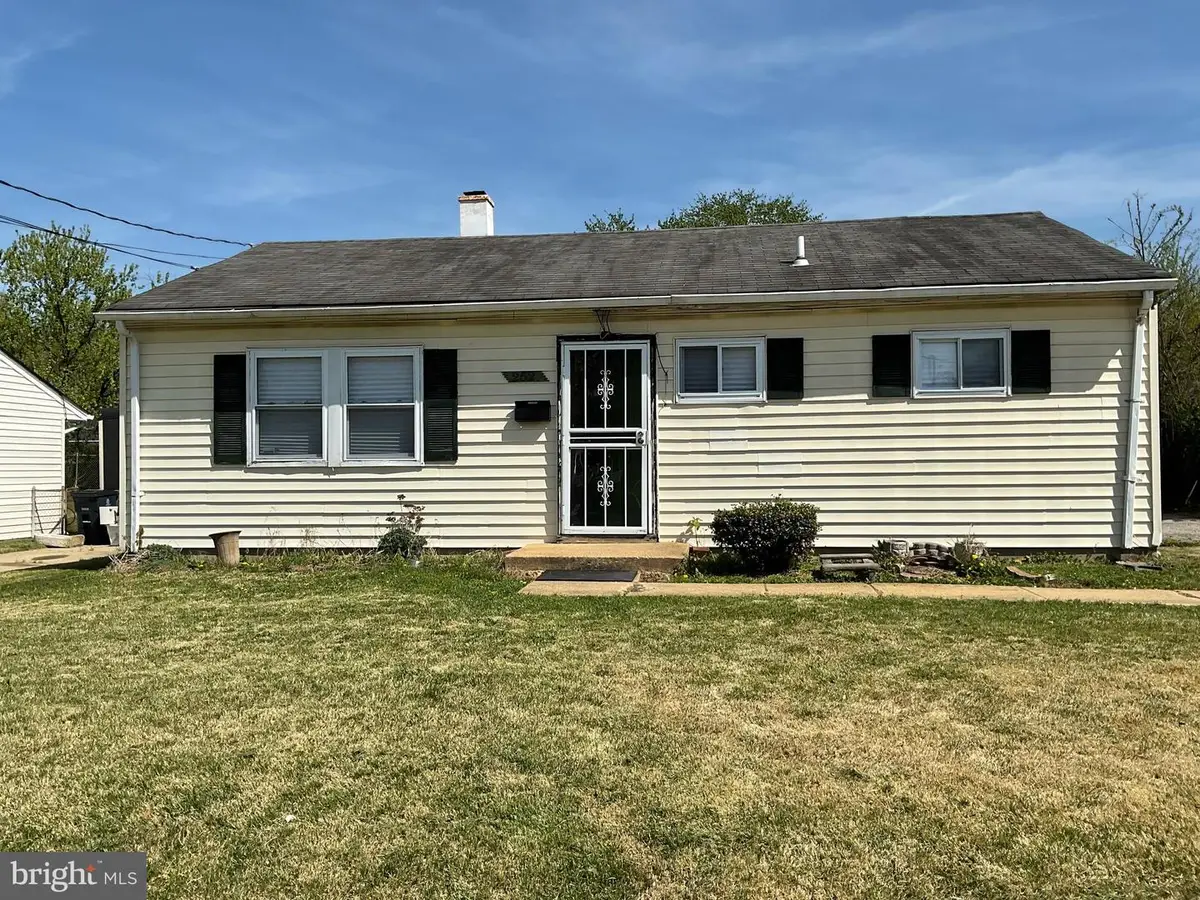 2520 Newglen Ave, District Heights, MD 20747 - #1