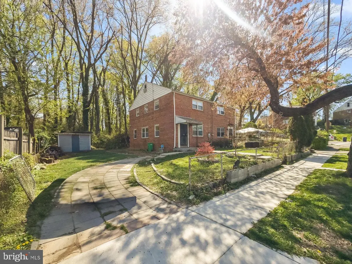 6003 Longfellow St, Riverdale, MD 20737 - #1