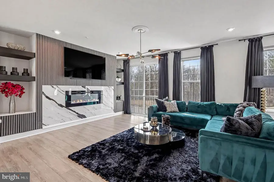 10878 Foxtrot Cir, Upper Marlboro, MD 20772 - #3