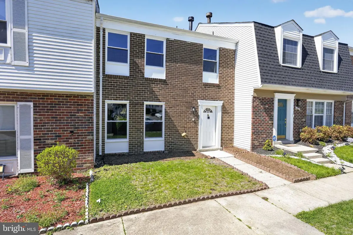 7509 Courtney Pl, Landover, MD 20785 - #1